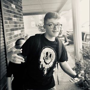 Meet your Posher, Christian